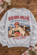 Bäuerin Deluxe Damen Oversize-Rundhalspullover in Grau meliert – Vorderseite auf Altholztisch
